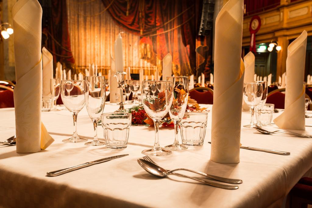 Best Western Hotel Gamla Teatern Ostersund Luaran gambar