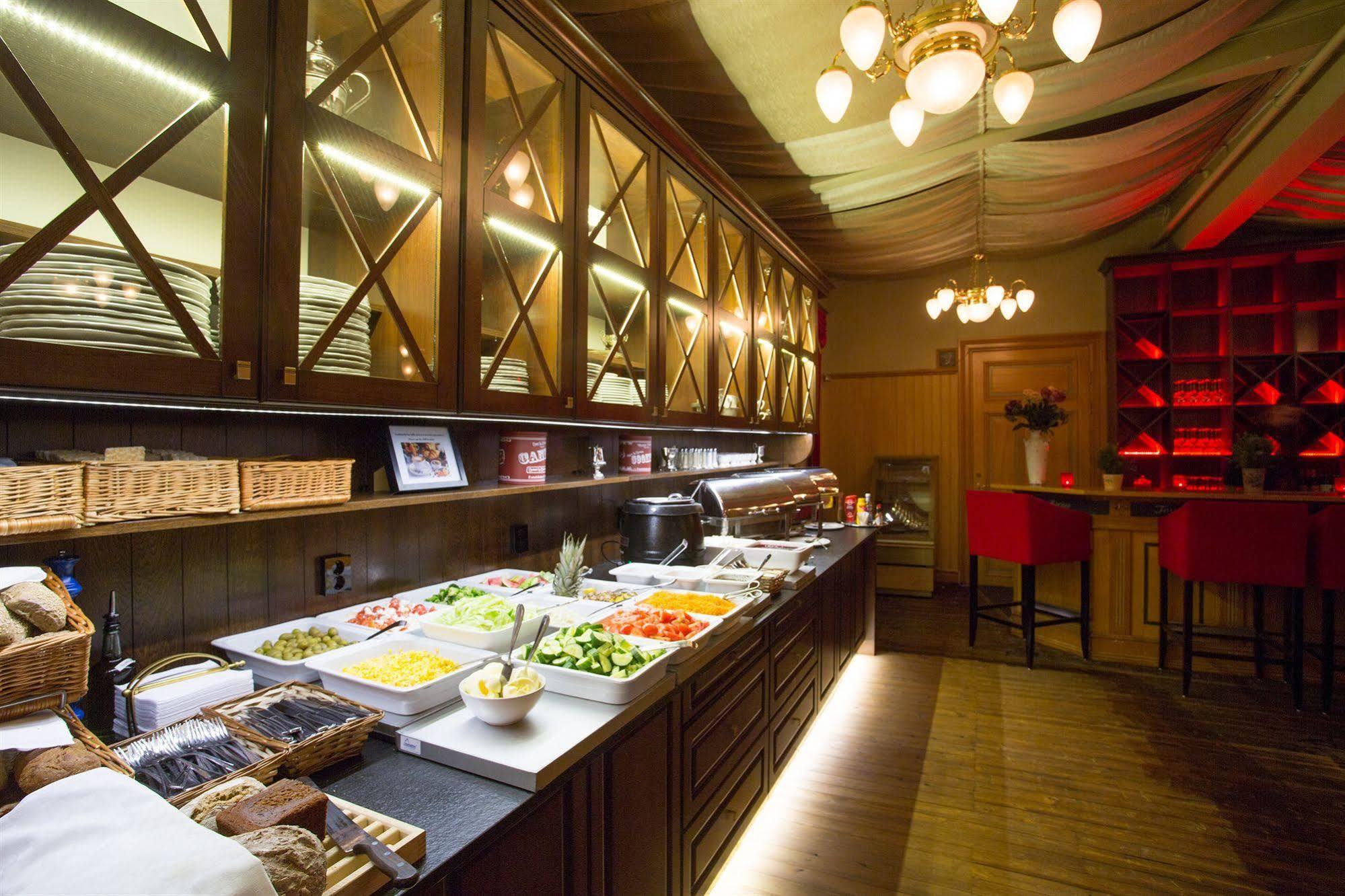 Best Western Hotel Gamla Teatern Ostersund Luaran gambar